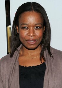 Quincy Tyler Bernstine
as Tameika Washington