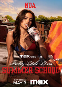 Maia Reficco
as Noa Olivar