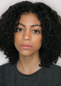 Arica Himmel
as Michaela