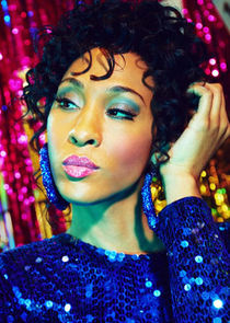 Michaela Jaé Rodriguez
as Blanca Evangelista