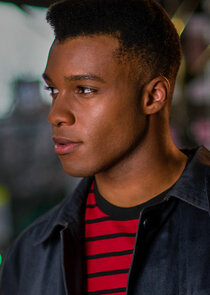 Dyllón Burnside
as Ricky Evangelista