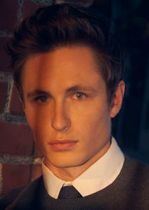 Graeme Thomas King
as Jeremy Beckett