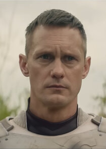 Alexander Skarsgård
as Murderbot