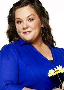 Melissa McCarthy
as Molly Flynn