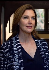 Brenda Strong
as Nora Walker