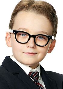 Benjamin Stockham
as Xander Gilchrist