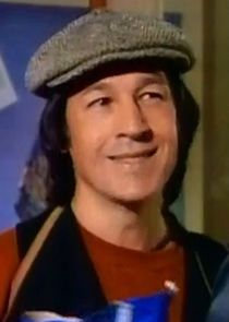 Frederic Forrest
as Capt. Richard Jenko