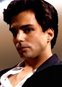 Richard Grieco
as Det. Dennis Booker