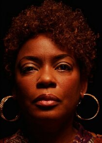 Aunjanue Ellis
as Martha Roberts