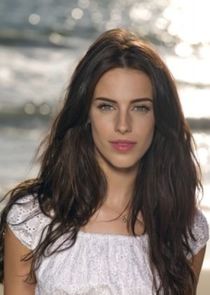 Jessica Lowndes
as Adrianna Tate-Duncan