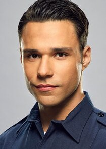 Rafael L. Silva
as Carlos Reyes