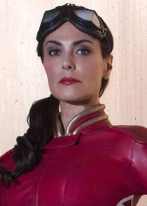 Michelle Forbes
as Retro Girl