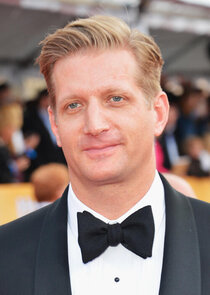 Paul Sparks
as John Breem