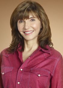Mary Steenburgen
as Gail