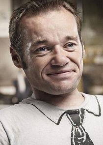 Jason Tompkins
as Robert Greenspan