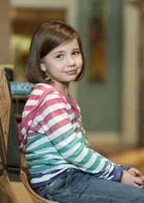 Savannah Paige Rae
as Sydney Graham