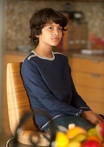Xolo Maridueña
as Victor Graham