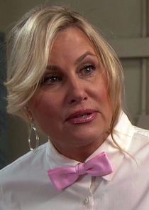 Jennifer Coolidge
as Bobbie St. Brown