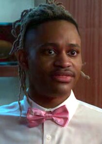 Tyrel Jackson Williams
as Sackson