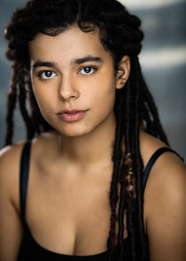 Sèverine Howell-Meri
as Mrs Cow