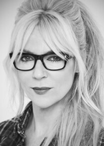 Morwenna Banks
as Madame Gazelle