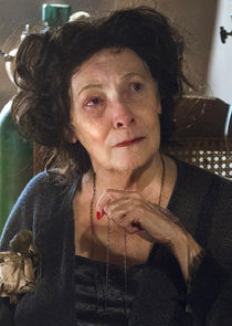 Betty Buckley
as Gran'ma