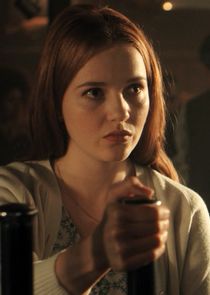 Harriet Slater
as Sandra Onslow