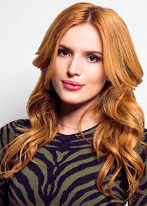 Bella Thorne
as Lily Mayflower