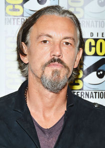 Tommy Flanagan
as Walter Flynn
