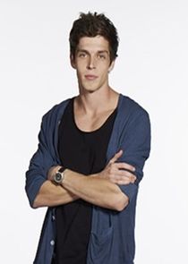 Wade Briggs
as Geoffrey