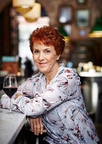 Debra Lawrance
as Rose (Mum)