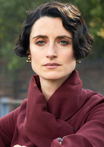 Natasha O'Keeffe
as Lizzie Stark