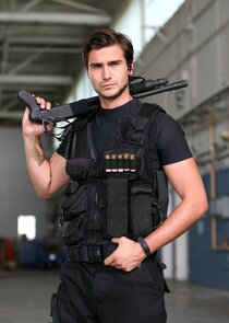 Ben Mansfield
as Captain Hilary Becker