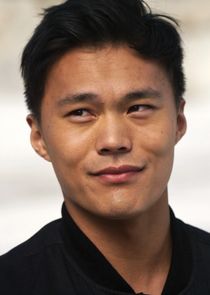John Harlan Kim
as Greg Li