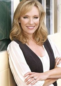 Rebecca Gibney
as Julie Rafter