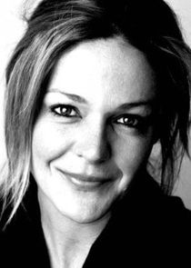 Caroline Brazier
as Chrissy Merchant