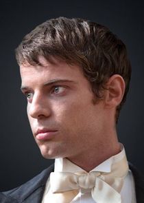 Harry Treadaway
as Dr. Victor Frankenstein