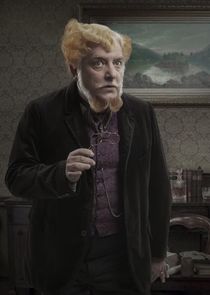 Simon Russell Beale
as Ferdinand Lyle