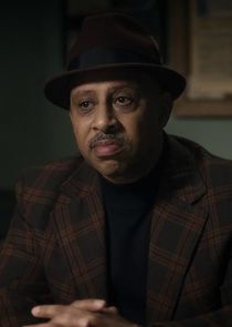 Ruben Santiago-Hudson
as Lt. King