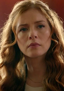 Rachelle Lefevre
as Madeline Scott
