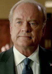 Kelsey Grammer
as Gore Bellows