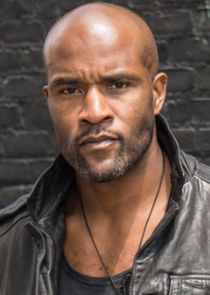 LaMonica Garrett
as Agent Clark