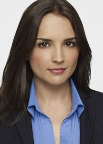 Rachael Leigh Cook
as FBI Agent Katherine Rose 