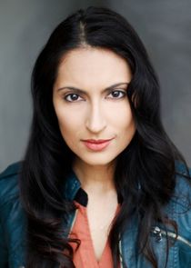 Zehra Fazal
as Robot Space Bear