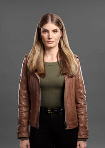 Caitlin Bassett
as Addison Augustine