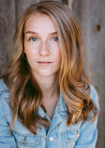 Elyse Maloway
as Clara Jean Cutler