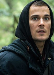 Josh Salatin
as Logan Jones