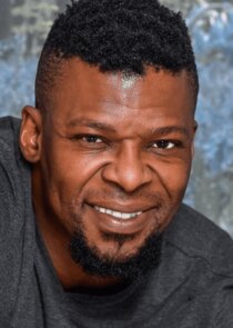 Vuyo Dabula
as Shandu