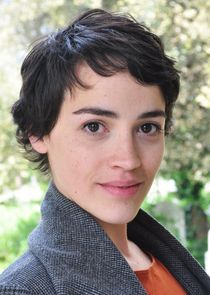 Audrey Brisson
as Jacqueline Dyer