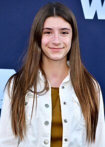 Iara Nemirovsky
as Ridley Jones